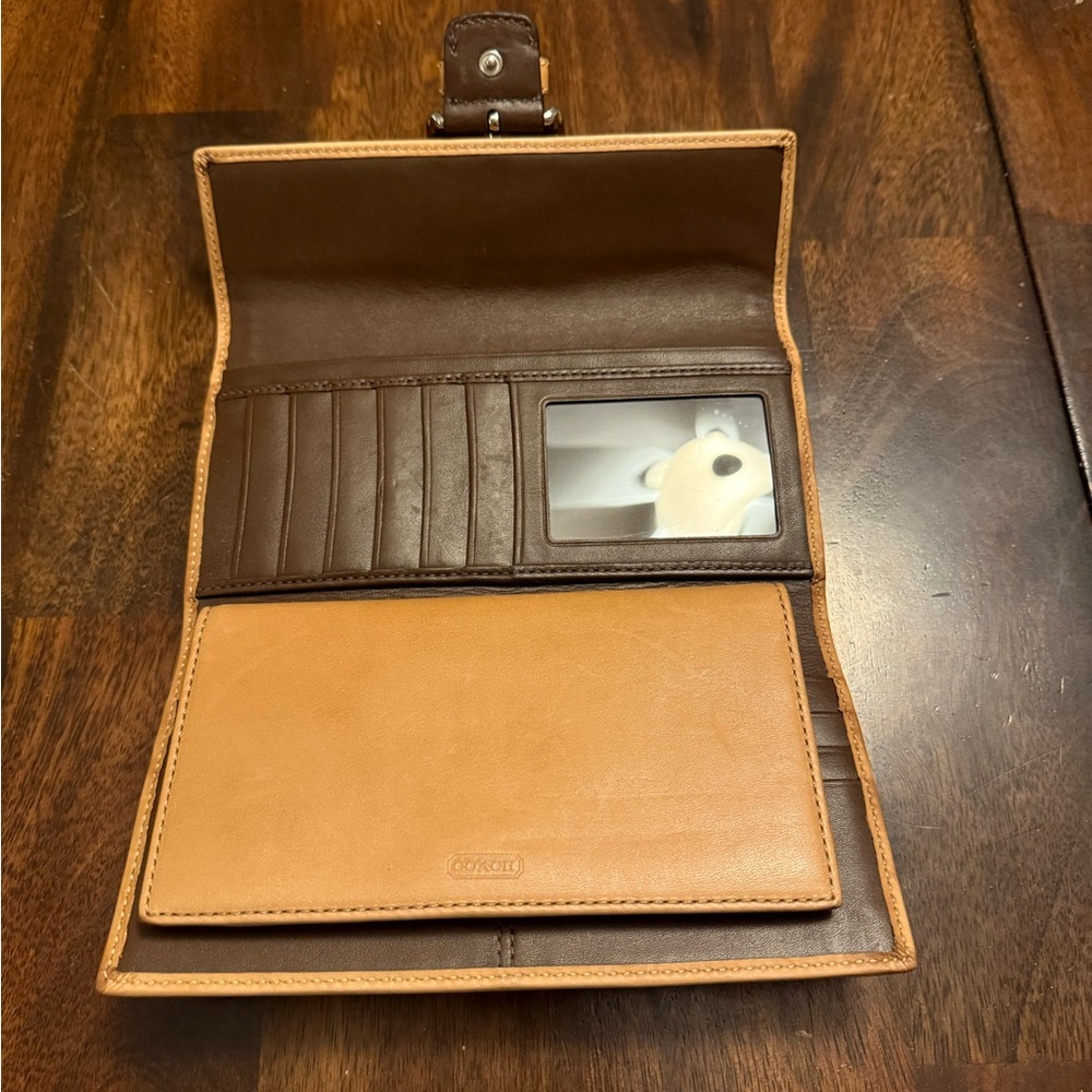 Tan Leather Women's Bag - Picture 5 of 6